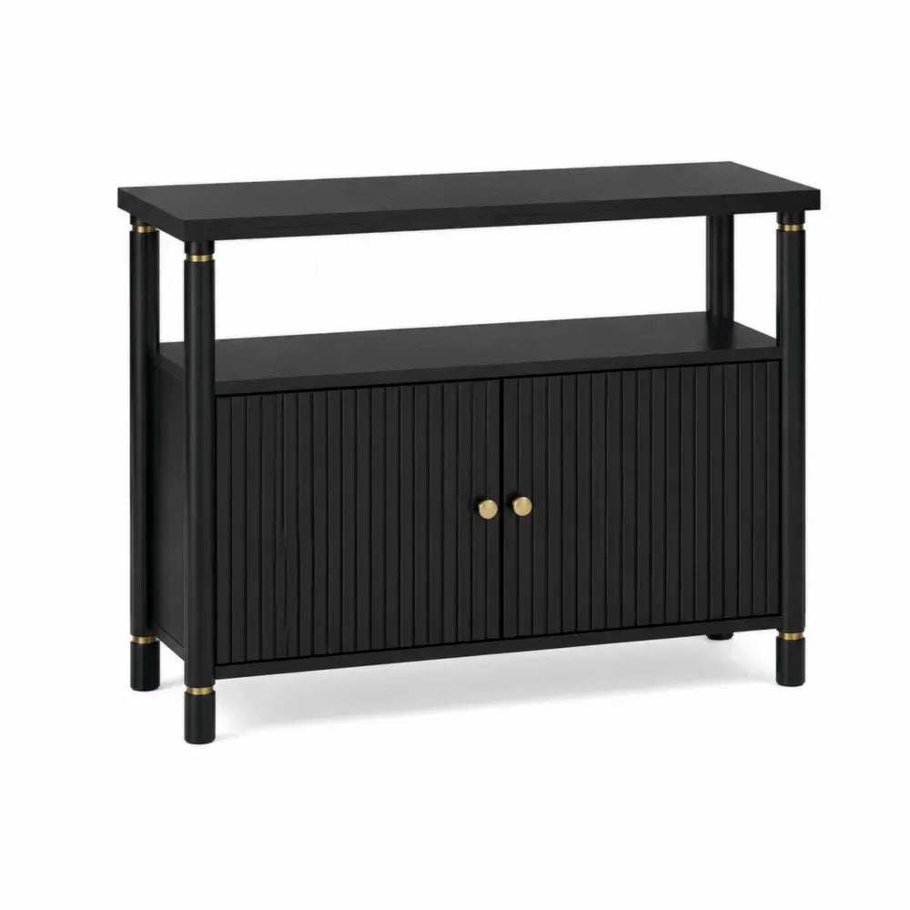 Aparador de almacenamiento de MDF negro con estante abierto 2 puertas ranuradas y detalles dorados 110 x 35 x 80 cm