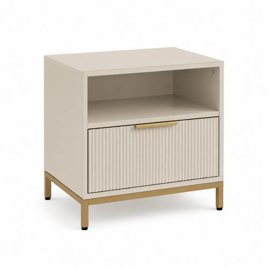 mesita de noche con estante abierto y un cajón MDF beige patas metálicas doradas 60 cm 45 cm 55 cm